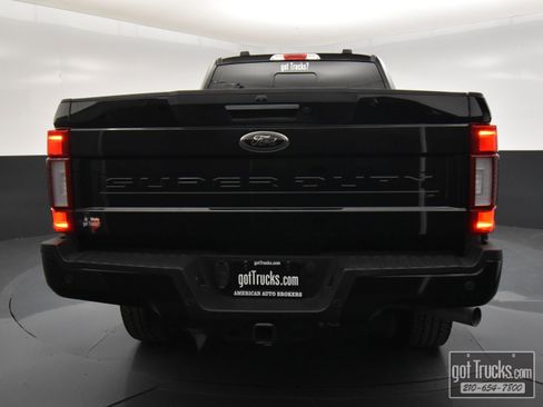 Used 2022 Ford F250 Lariat w/ Lariat Ultimate Package image 5