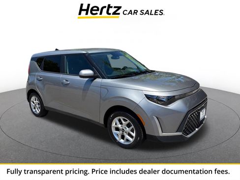 Used 2025 Kia Soul LX w/ LX Technology Package FWD image 1