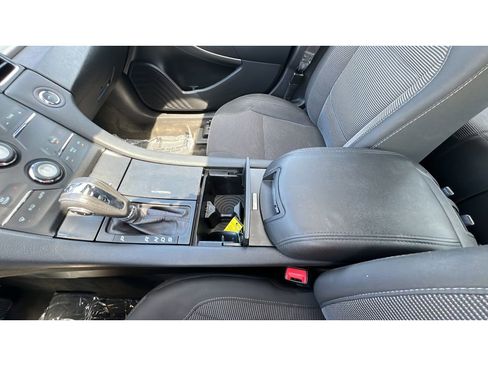 Used 2015 Ford Taurus SEL w/ Equipment Group 201A FWD image 20