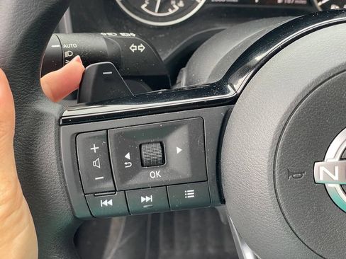 Certified 2023 Nissan Rogue SV AWD/4WD image 15