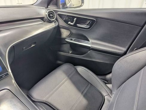 Used 2022 Mercedes-Benz C 300 Sedan image 8