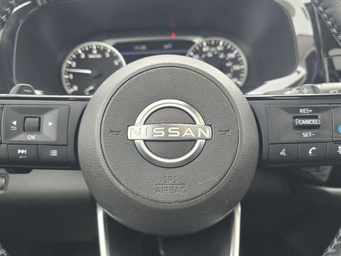 Used 2022 Nissan Pathfinder SL w/ SL Premium Package image 30