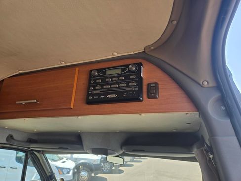 Used 2011 Mercedes-Benz Sprinter 3500 image 14