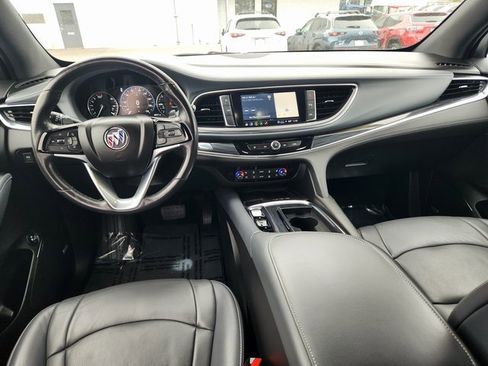 Used 2024 Buick Enclave Premium image 11