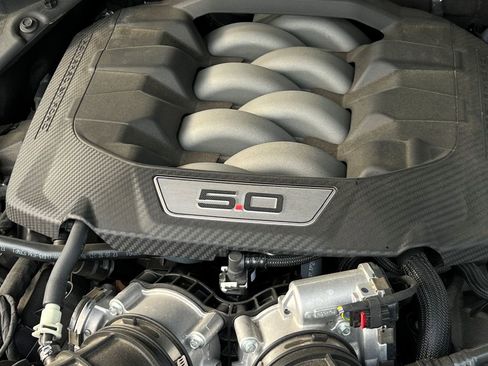 Used 2024 Ford Mustang GT Premium image 14