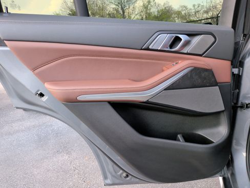 Certified 2024 BMW X5 sDrive40i w/ Parking Assistance Package image 38