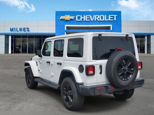 Used 2021 Jeep Wrangler Unlimited Sahara AWD/4WD image 3