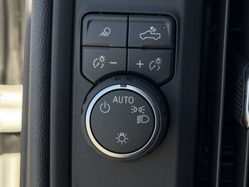 New 2026 Chevrolet Silverado 1500 W/T w/ WT Value Package RWD image 19