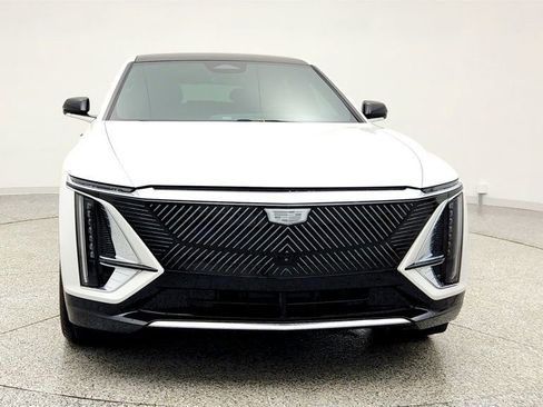 Used 2024 Cadillac Lyriq Tech w/ Driver Assist Package image 2