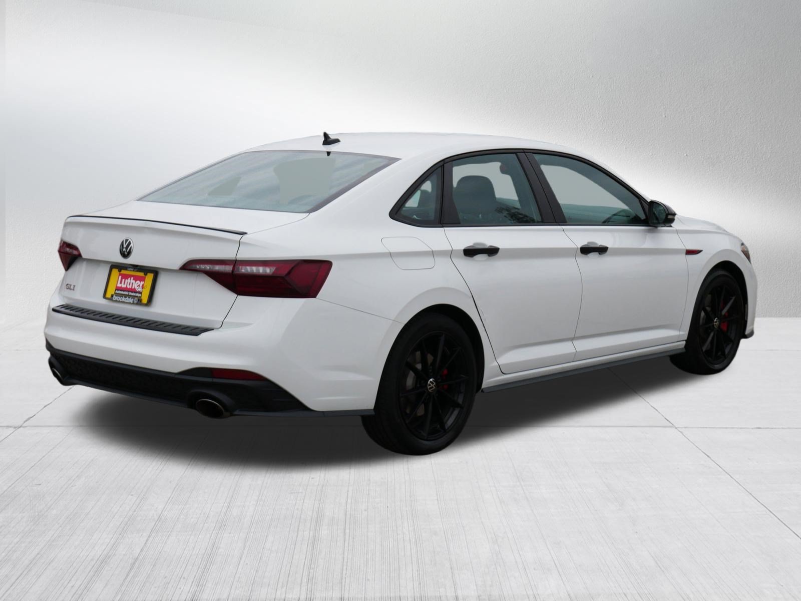 Used 2024 Volkswagen Jetta GLI 40th Anniversary Edition FWD image 7