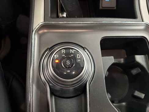 Used 2024 Ford Edge ST-Line AWD/4WD image 23