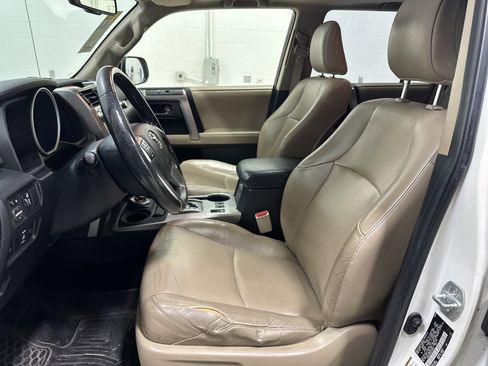 Used 2013 Toyota 4Runner Limited AWD/4WD image 16