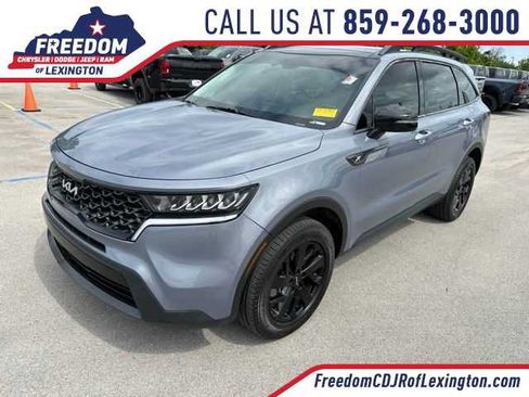 Used 2022 Kia Sorento S w/ Panoramic Sunroof Package AWD/4WD image 1