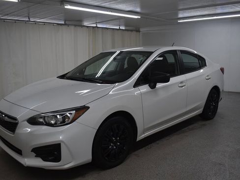 Used 2019 Subaru Impreza 2.0i w/ Popular Package #1 image 3