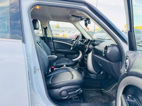 Used 2014 MINI Cooper Countryman image 12