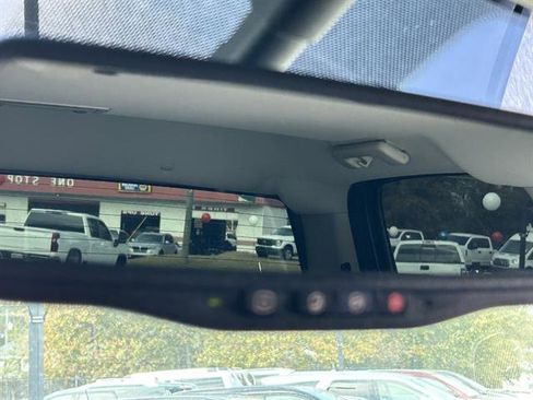 Used 2014 GMC Sierra 2500 Denali w/ Suspension Package, Off-Road image 15