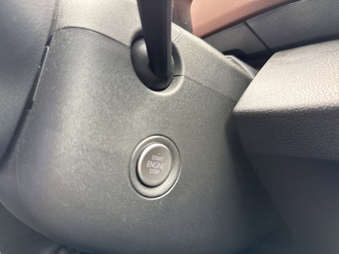 Used 2022 Volkswagen ID.4 Pro S image 15