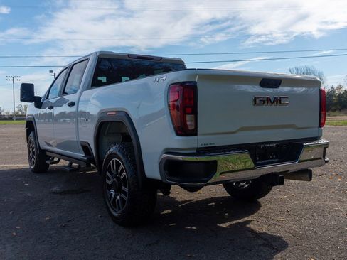 Used 2021 GMC Sierra 2500 4x4 Crew Cab w/ Gooseneck/5TH Wheel Package image 8