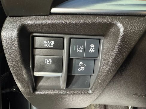 Used 2020 Acura MDX SH-AWD image 15