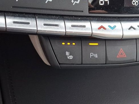 Certified 2023 Cadillac XT4 Luxury w/ Cold Weather Package AWD/4WD image 27