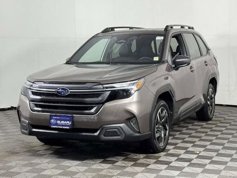 Certified 2025 Subaru Forester Limited AWD/4WD image 7