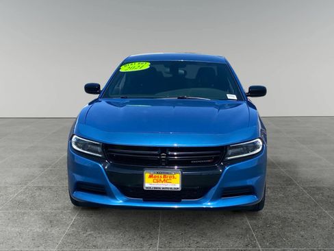 Used 2021 Dodge Charger SXT w/ Blacktop Package RWD image 8