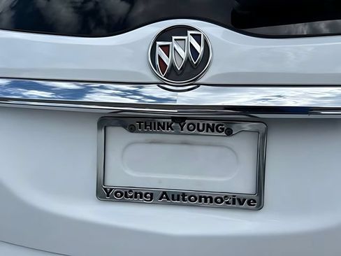 Used 2019 Buick Enclave Essence FWD image 14