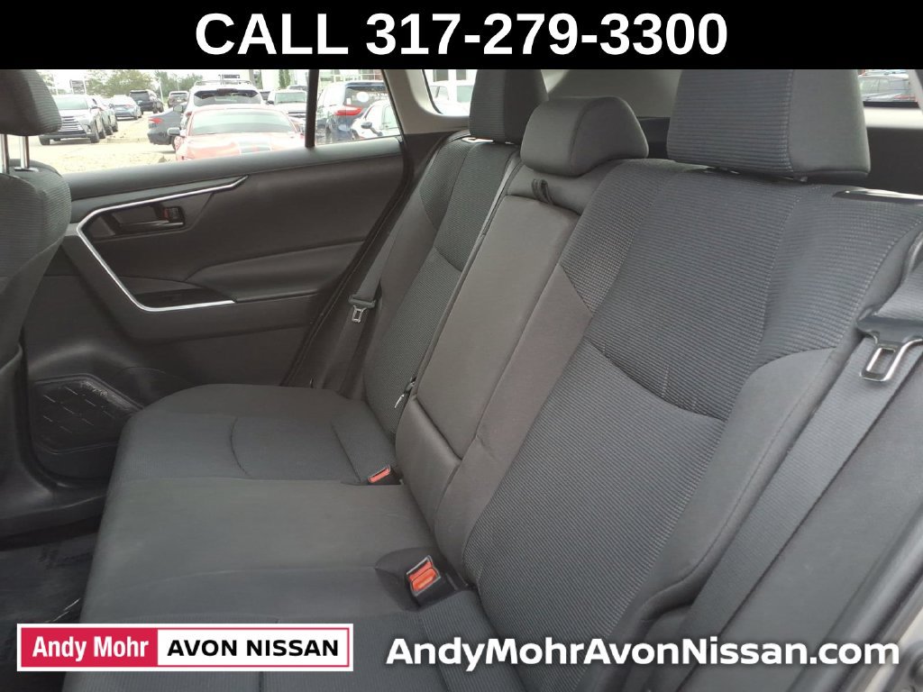 Used 2025 Toyota RAV4 LE AWD/4WD image 35