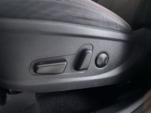 Used 2019 Hyundai Santa Fe SEL image 13