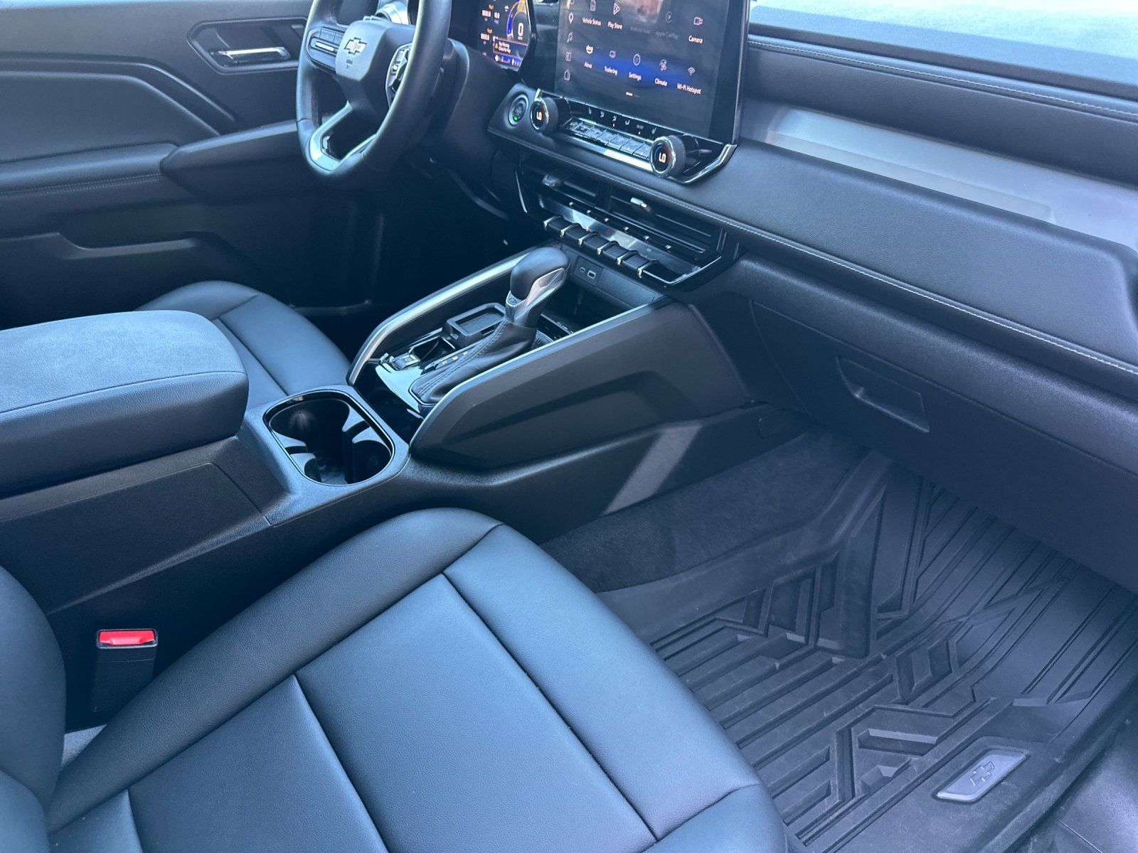 New 2025 Chevrolet Colorado LT w/ LT Convenience Package RWD image 15