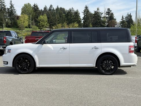 Used 2019 Ford Flex SEL w/ Equipment Group 202A AWD/4WD image 2