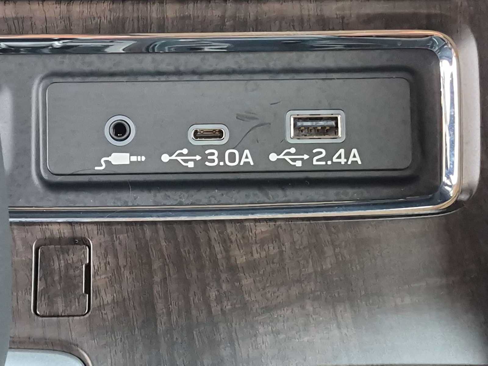 Used 2026 Subaru Ascent Touring AWD/4WD image 31