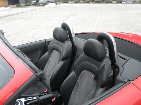 Used 2009 Audi TT 2.0T Premium image 32