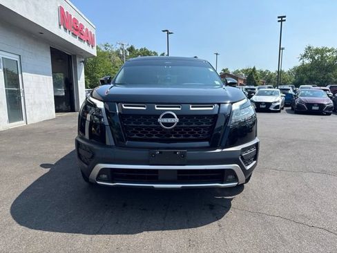 Used 2023 Nissan Pathfinder Rock Creek AWD/4WD image 7