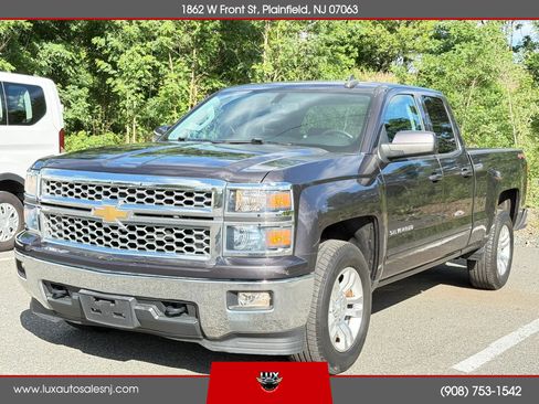 Used 2015 Chevrolet Silverado 1500 LT w/ All Star Edition AWD/4WD image 2