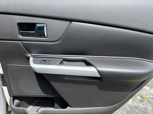 Used 2012 Ford Edge SEL AWD/4WD image 27