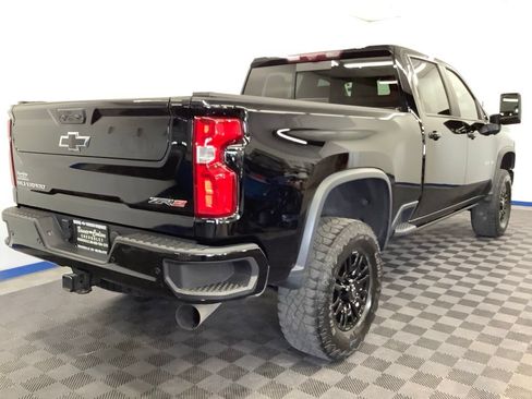 Used 2024 Chevrolet Silverado 2500 ZR2 w/ Technology Package AWD/4WD image 23