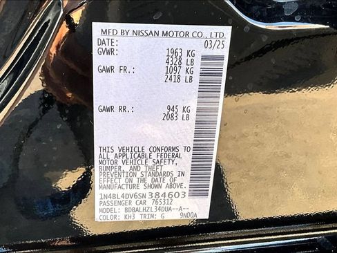 Used 2025 Nissan Altima 2.5 SV FWD image 20