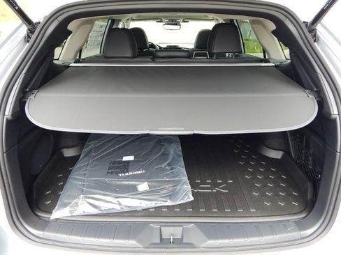 Certified 2025 Subaru Outback Touring image 16