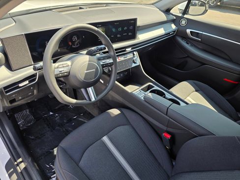 New 2025 Hyundai Sonata SEL FWD image 22