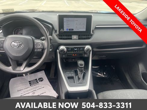 Used 2024 Toyota RAV4 XLE FWD image 16