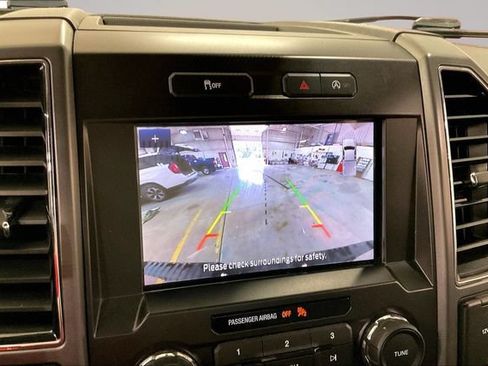 Used 2020 Ford F150 XLT w/ Equipment Group 302A Luxury AWD/4WD image 22