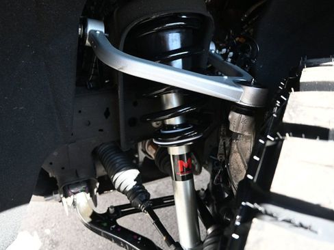 Used 2021 Chevrolet Tahoe Z71 w/ Z71 Signature Package image 10