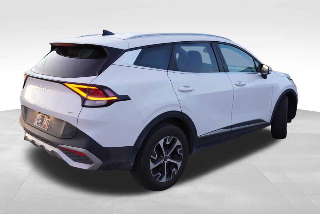 Certified 2024 Kia Sportage EX AWD/4WD image 3