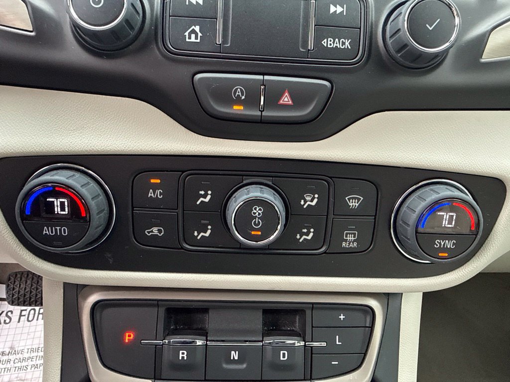 Used 2023 GMC Terrain Denali w/ LPO, Floor Liner Package AWD/4WD image 34