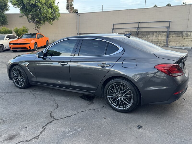 Used 2019 Genesis G70 2.0T Advanced RWD image 9