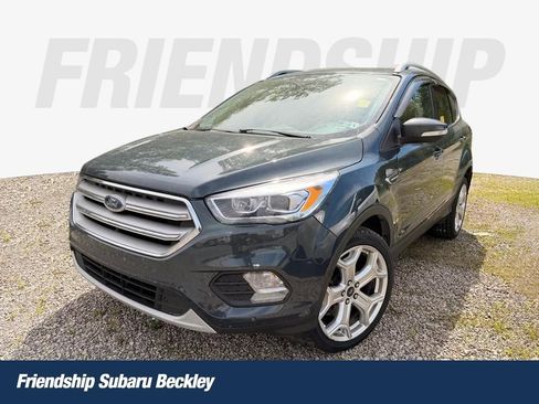 Used 2019 Ford Escape Titanium AWD/4WD image 1