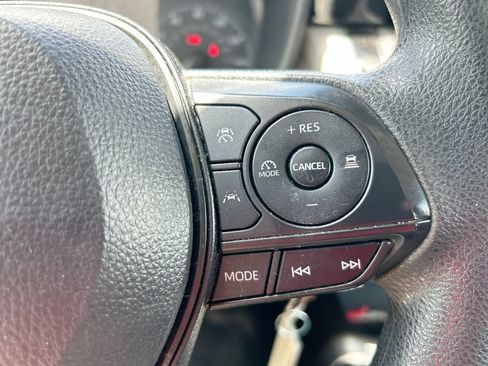 Used 2024 Toyota Corolla LE FWD image 16