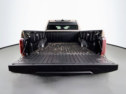 New 2026 Toyota Tundra Platinum w/ TRD Off-Road Package AWD/4WD image 30