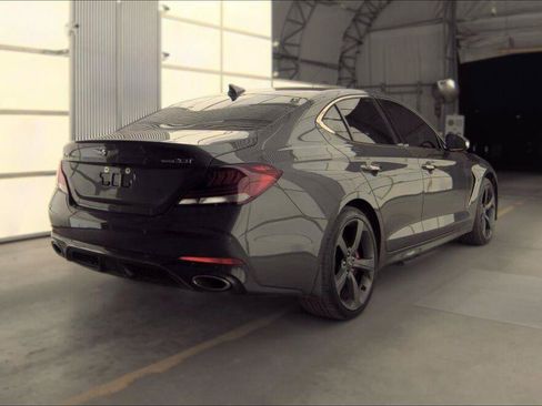 Used 2020 Genesis G70 3.3T w/ Sport Package AWD/4WD image 9